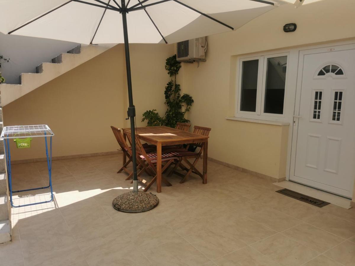 Apartmani Kronjac Милна Екстериор снимка