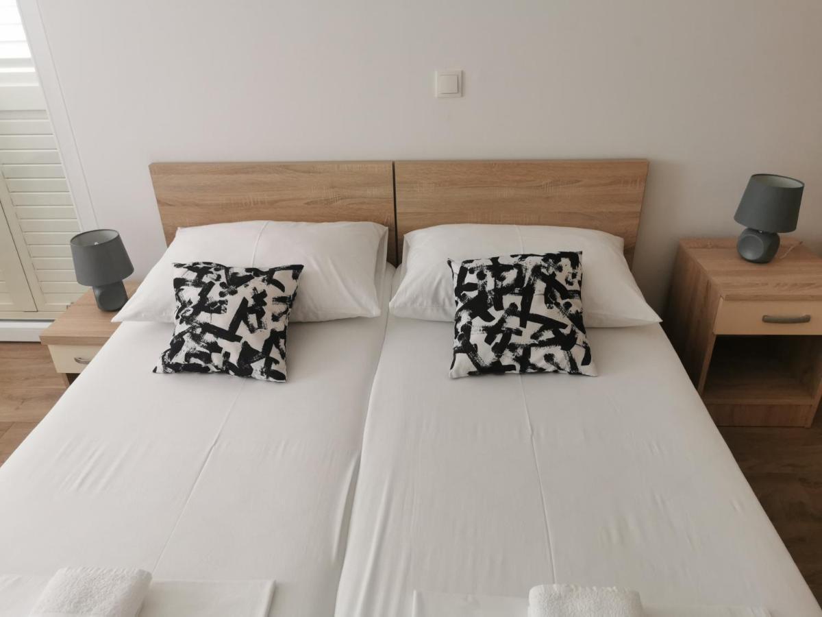 Apartmani Kronjac Милна Екстериор снимка