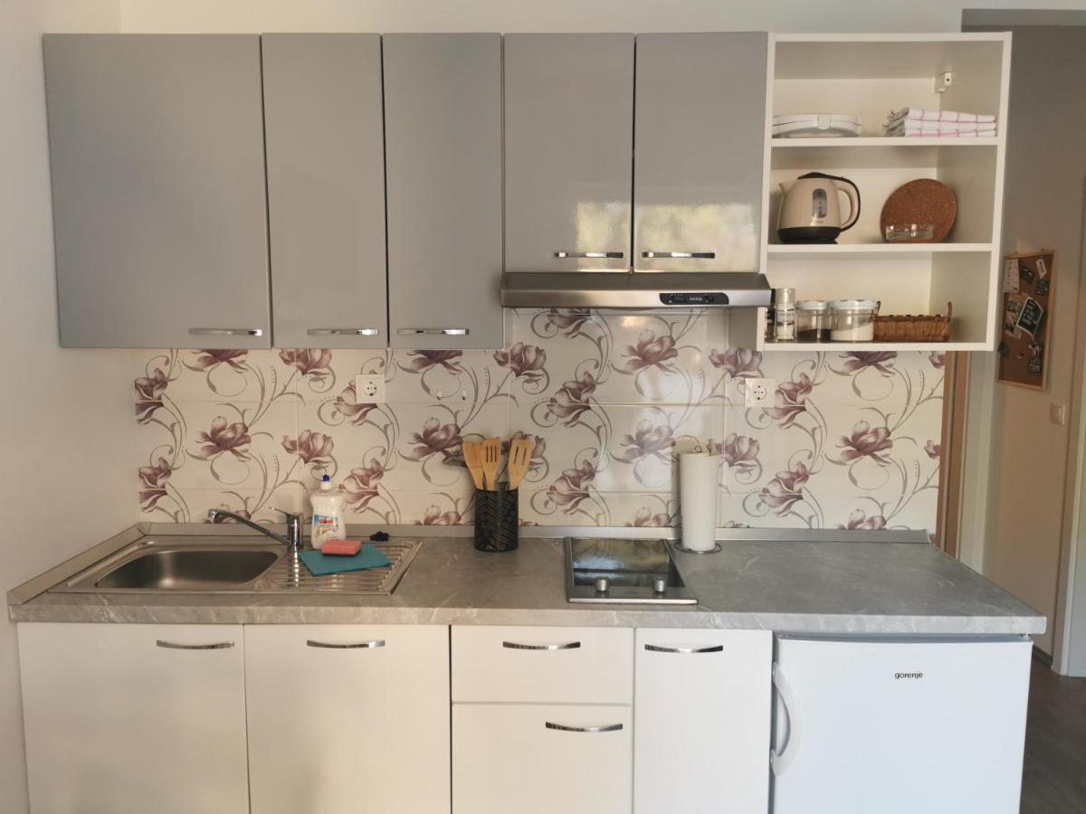 Apartmani Kronjac Милна Екстериор снимка