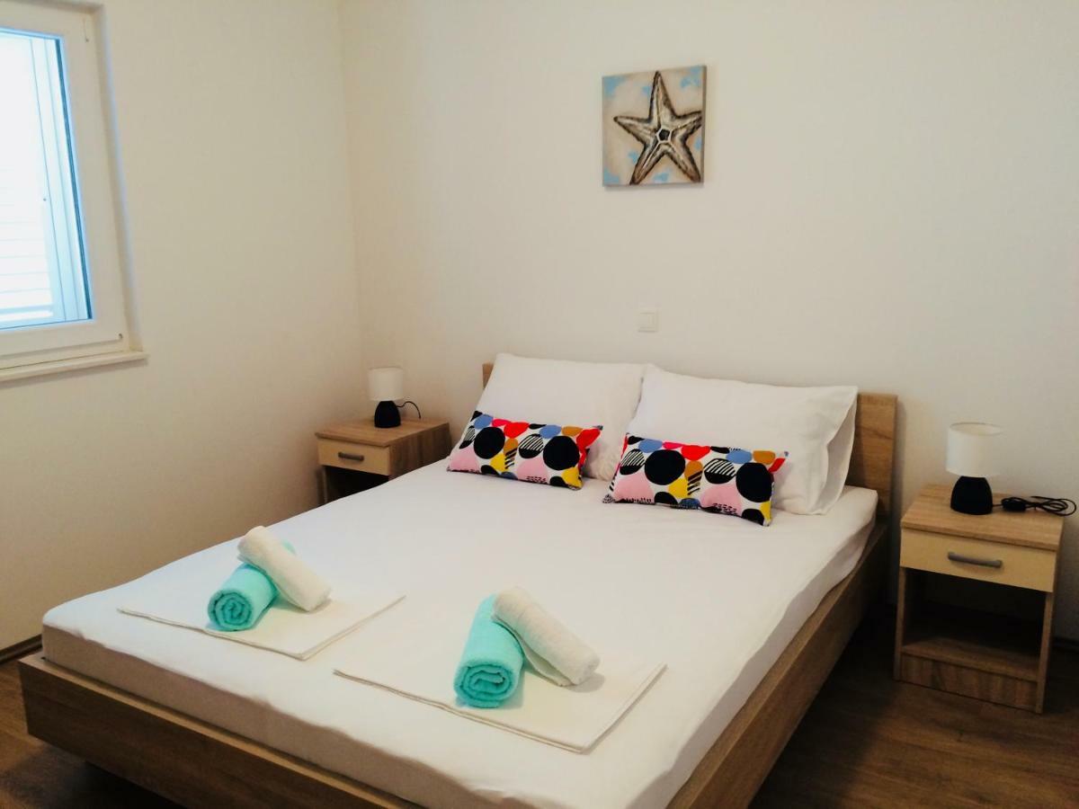 Apartmani Kronjac Милна Екстериор снимка